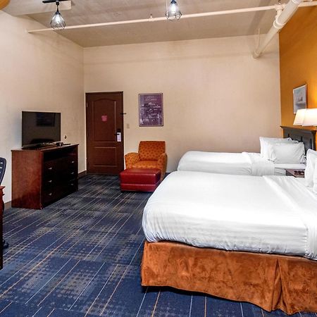 The Suites Hotel At Waterfront Plaza Duluth Eksteriør bilde